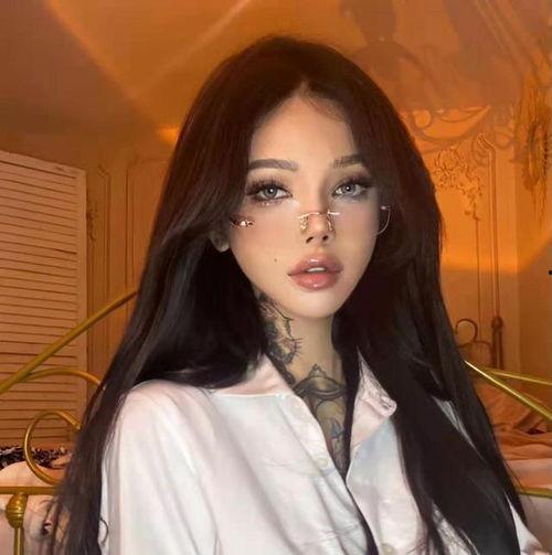 国产网红美女色视频,揭秘网络红人的魅力与争议-第1张图片-中文字幕在线观看亚洲日韩 国产网红美女色视频,揭秘网络红人的魅力与争议-第1张图片-中文字幕在线观看亚洲日韩