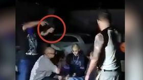 国产足j视频免费-第3张图片-中文字幕在线观看亚洲日韩