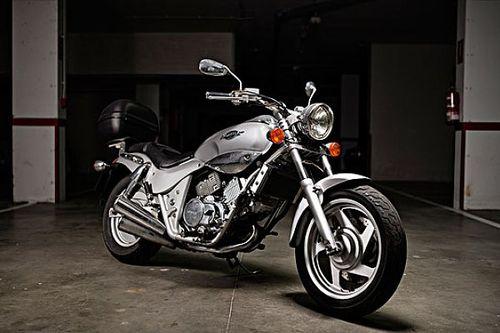 国产摩托车品牌讲解视频-第1张图片-中文字幕在线观看亚洲日韩