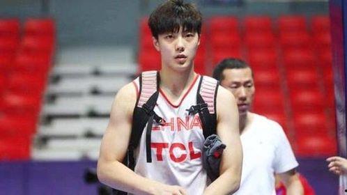 国产篮球帅哥视频大全集,国产篮球帅哥风采大盘点-第2张图片-中文字幕在线观看亚洲日韩
